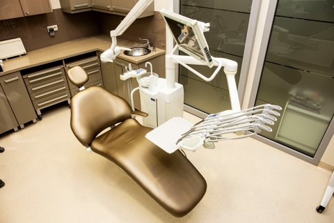 Centrum Stomatologii Estetycznej Dolna Dent